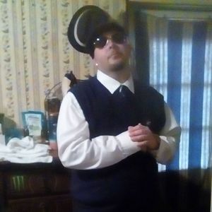 Meet your Posher, Justin